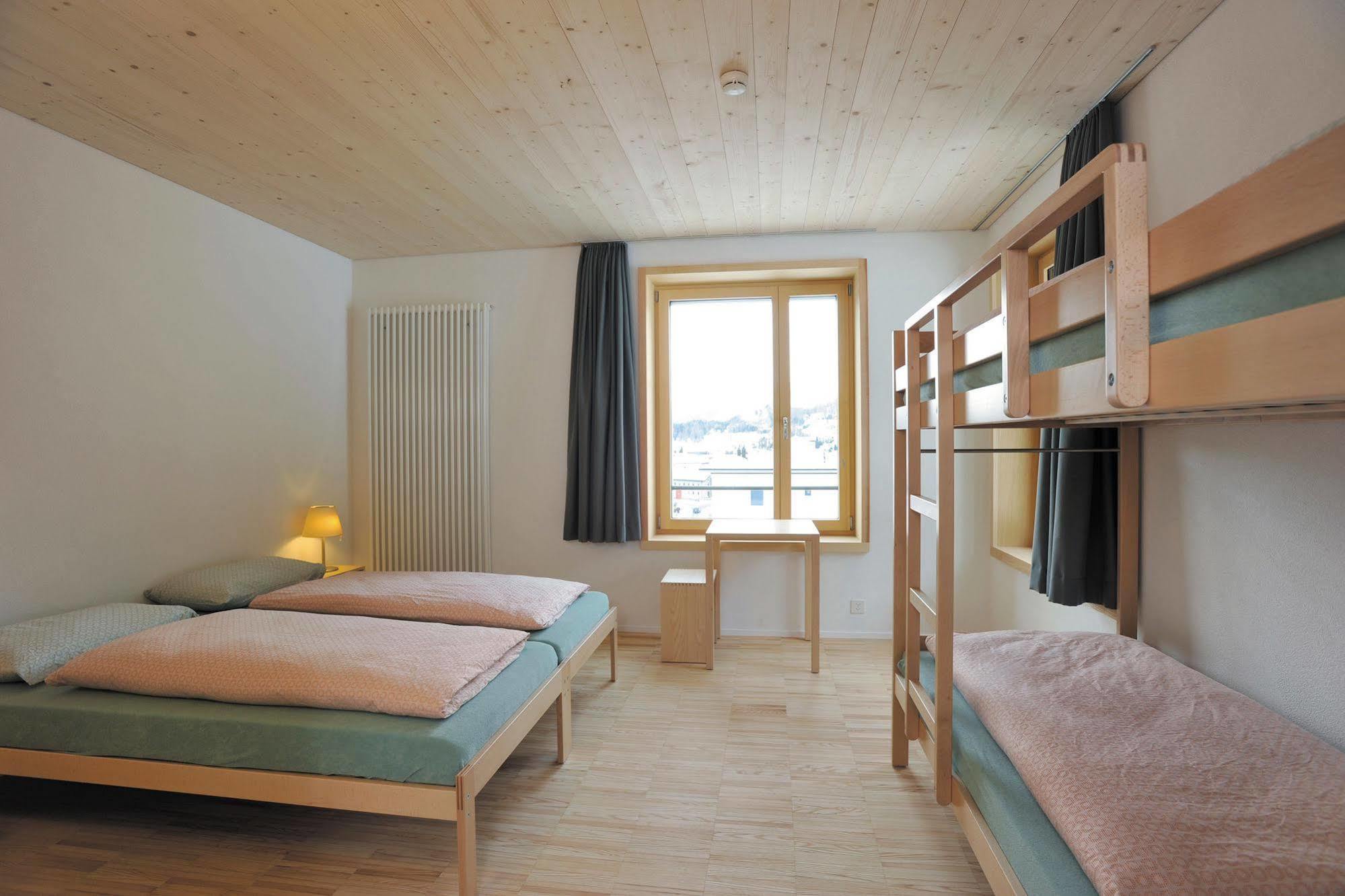 St. Moritz Youth Hostel Zewnętrze zdjęcie
